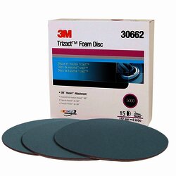 Los discos Trizact&trade; 5000 quitan las rayas finas del grano
